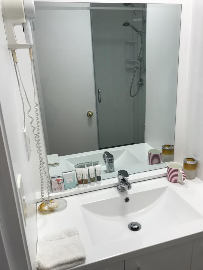 Cascades Motor Lodge Оукланд Екстериор снимка